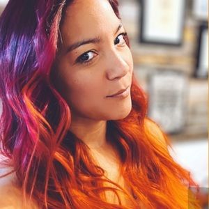 Meet your Posher, Alicia